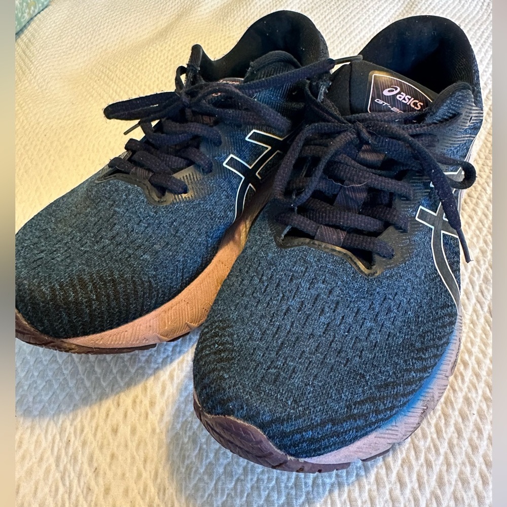 ASICS GT 2000 10 Lake Drive Women’s Running Shoes Sneakers 1012B045